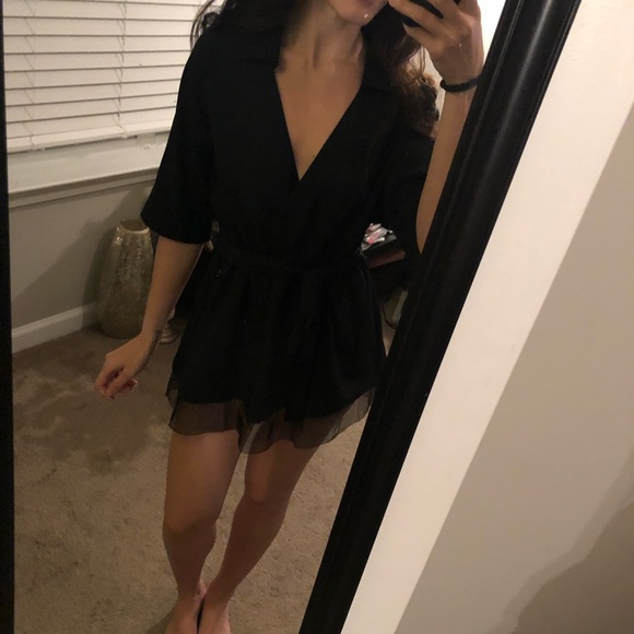 Vera Wang Formal Front Tie Blouse - Picture 4 of 6